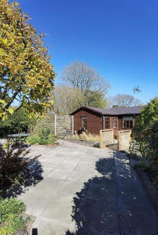 The Garden Lodge Llynclys Exterior foto